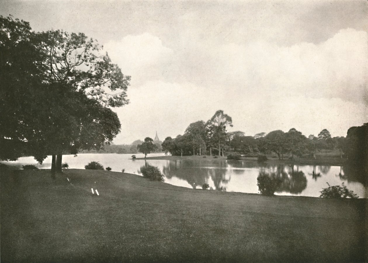 रॉयल लेक, रंगून, 1900। द्वारा अज्ञात
