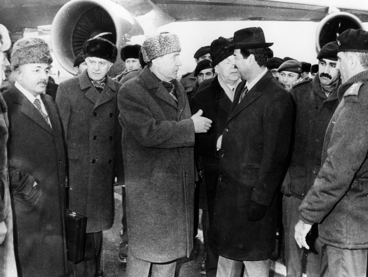 सद्दाम हुसैन और आंद्रेई ग्रोम्यो, मास्को, रूस, 1986 द्वारा अज्ञात