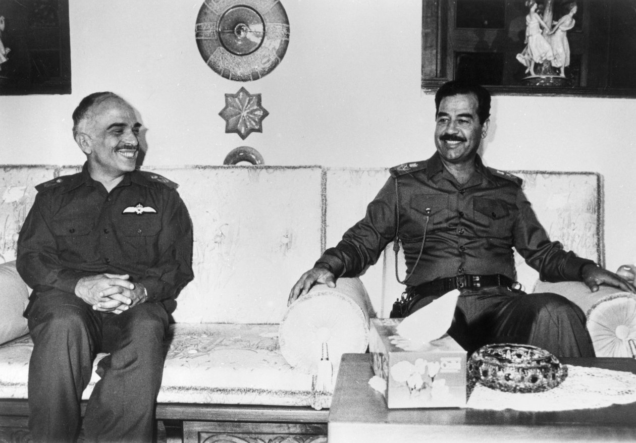सद्दाम हुसैन और जॉर्डन के राजा हुसैन, 1987 द्वारा अज्ञात