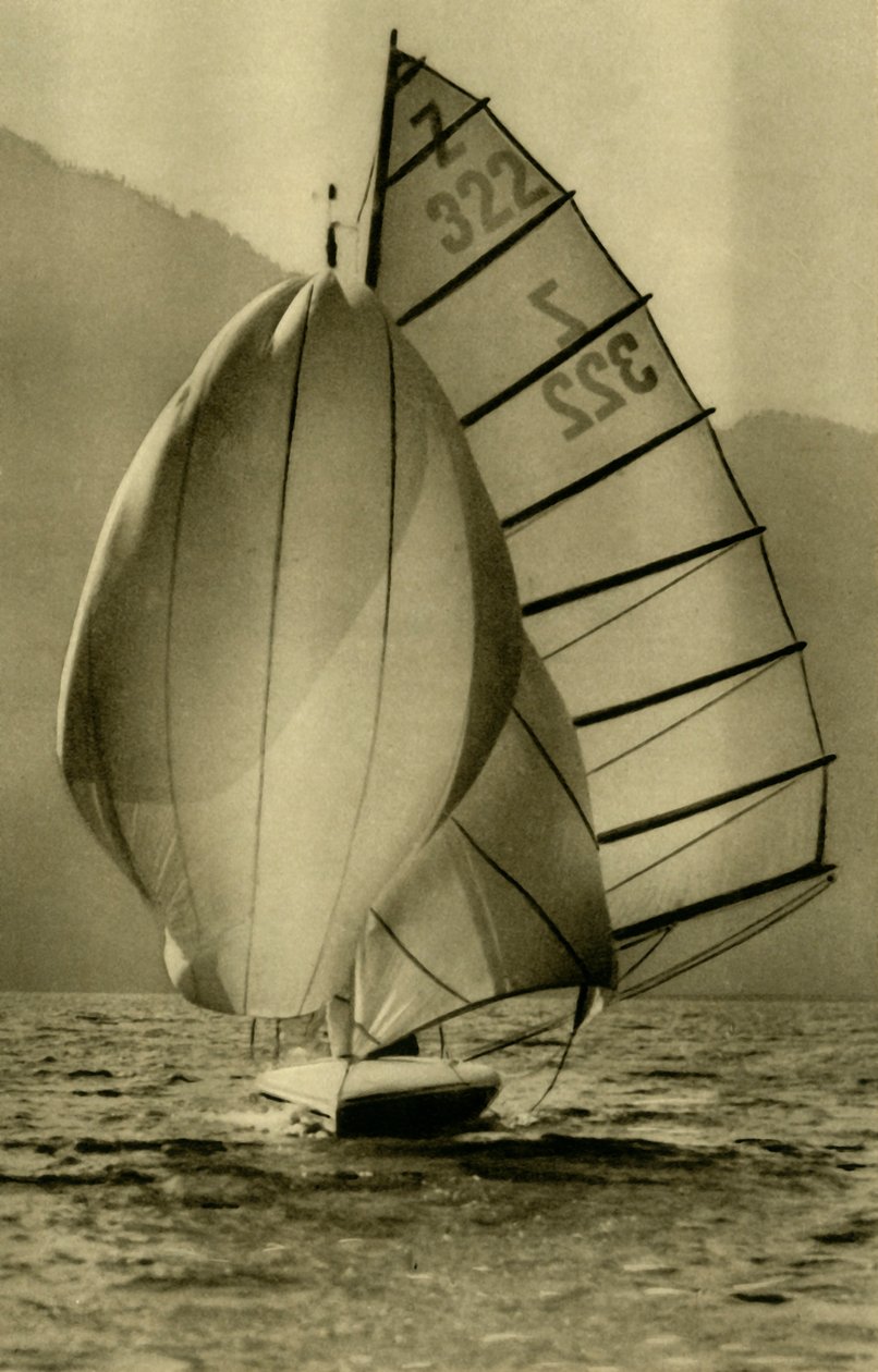 Attersee पर नौकायन, ऊपरी ऑस्ट्रिया, c1935। द्वारा अज्ञात