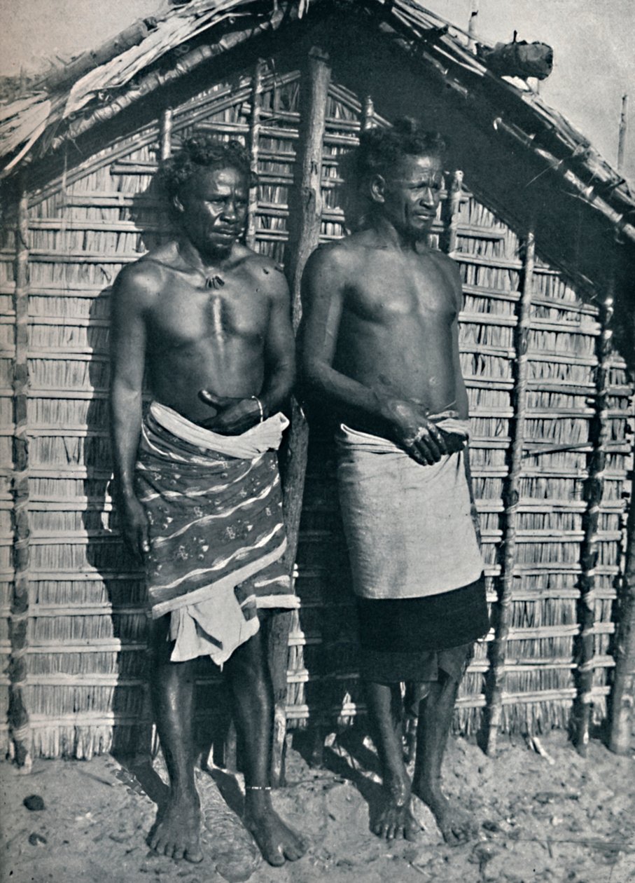 मेनाबे, पश्चिमी मेडागास्कर, 1912 से सकलावा प्रकार द्वारा अज्ञात