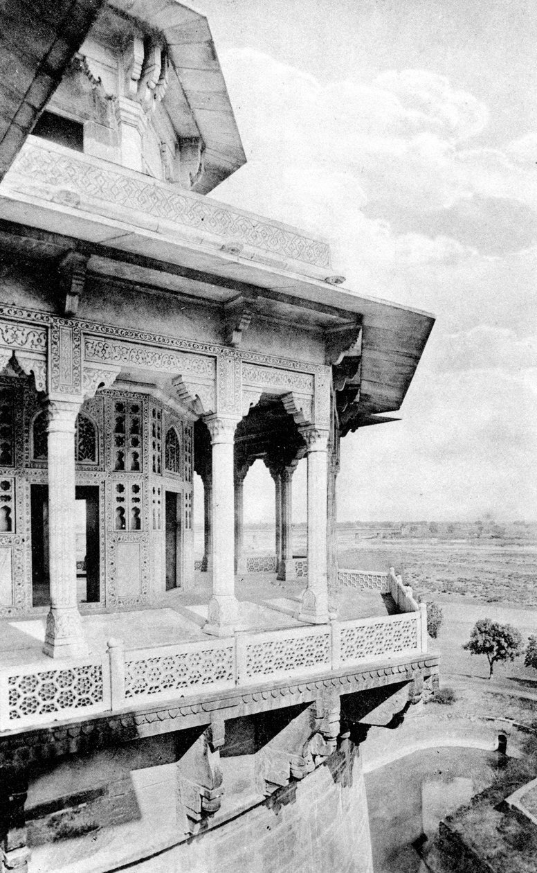 20 वीं शताब्दी के आगरा किले में सम्मन बुर्ज बालकनी द्वारा अज्ञात