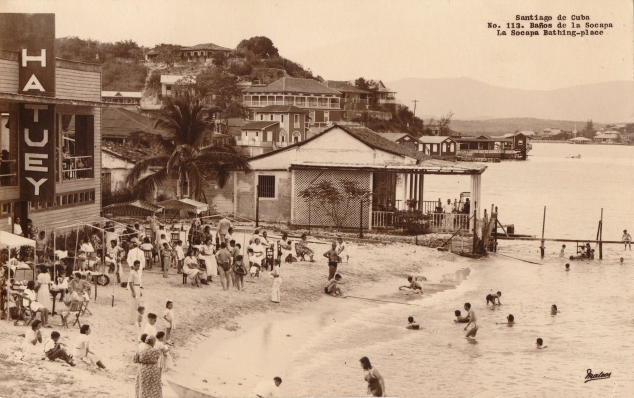 सैंटियागो डे क्यूबा। ला सुकपा स्नान-स्थल, क्यूबा, c1900s द्वारा अज्ञात