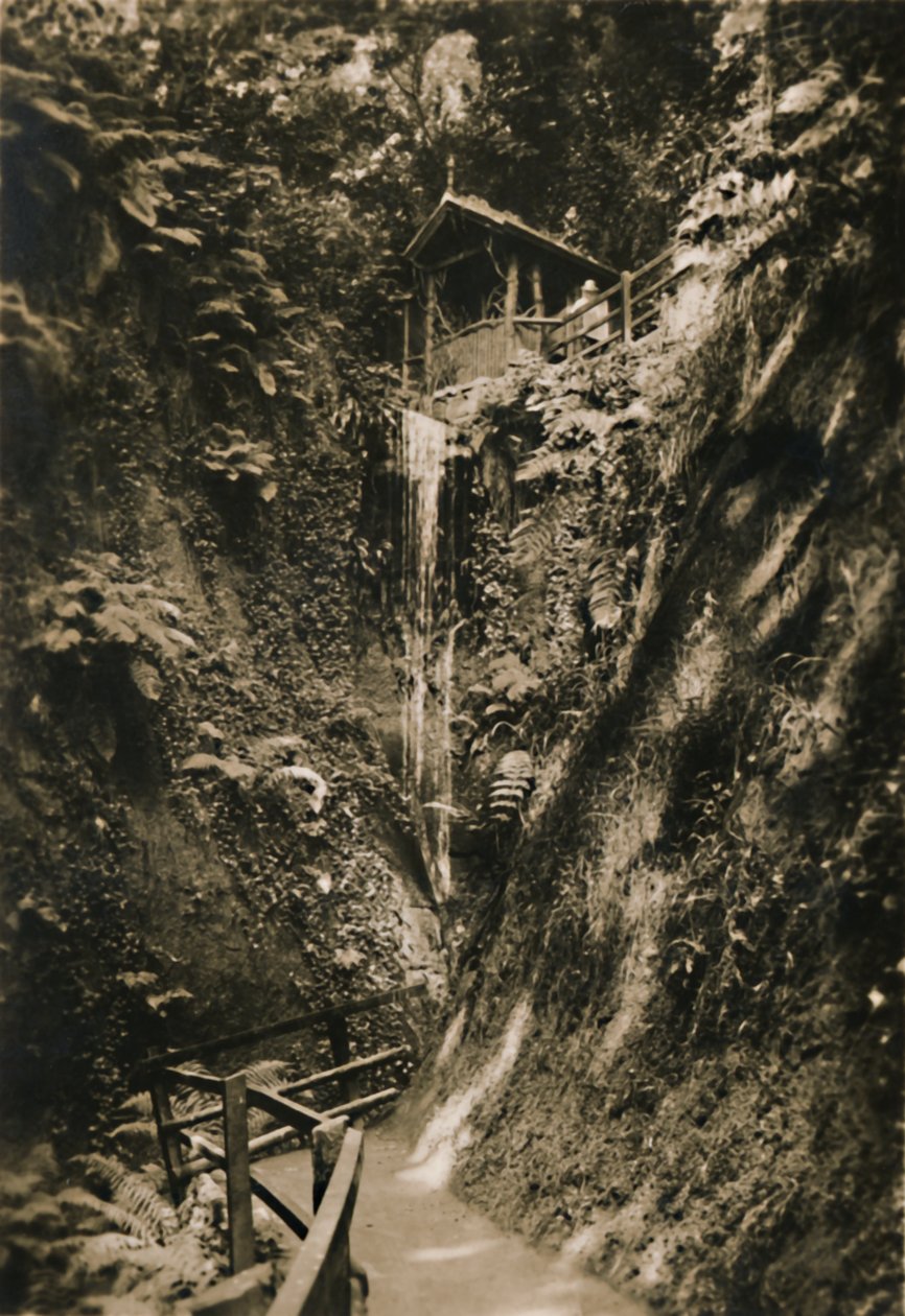 शंकलिन चाइन, IW, c1920। द्वारा अज्ञात