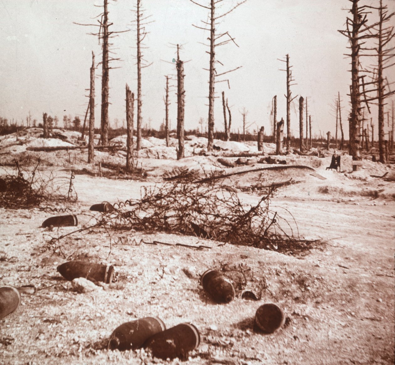 शेल्स, वर्दुन, उत्तरी फ्रांस, c1914-c1918 द्वारा अज्ञात