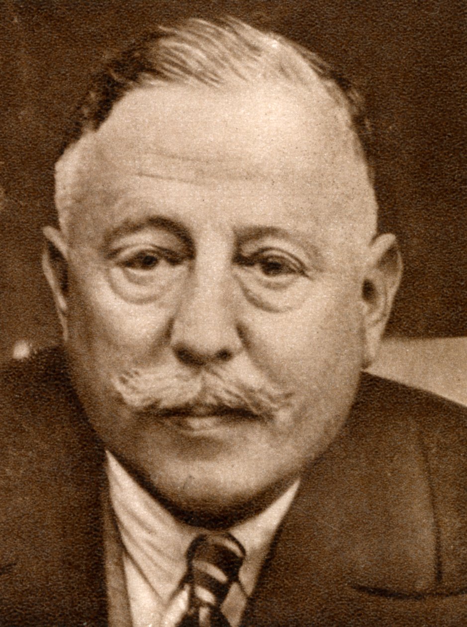 सोल जी न्यूमैन, ग्रेट ब्रिटेन, 1933 में रेडियो पिक्चर्स के प्रमुख द्वारा अज्ञात