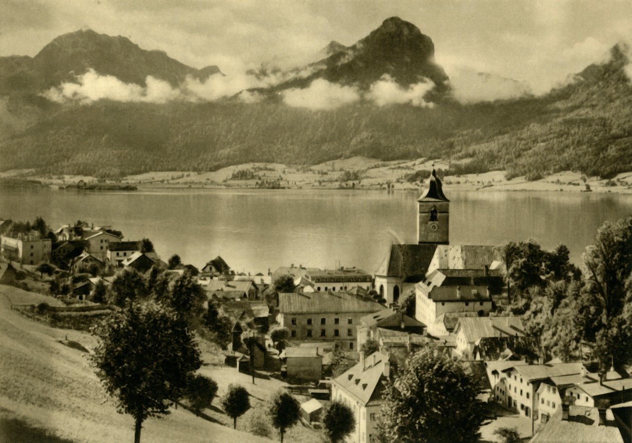 सलज़्कामेरगुट, ऊपरी ऑस्ट्रिया में सेंट वोल्फगैंग, c1935। द्वारा अज्ञात