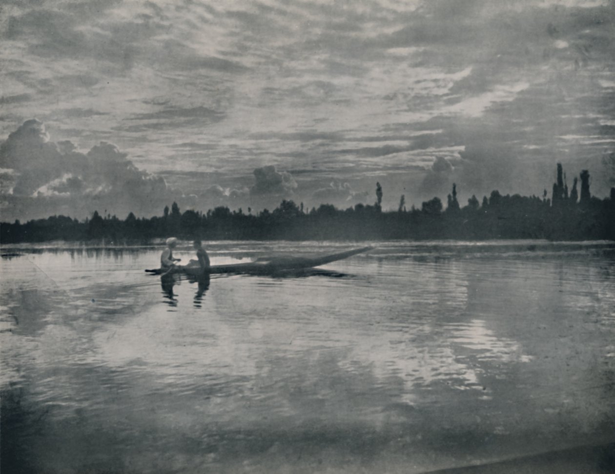 डल झील पर सूर्यास्त, कश्मीर, 1936। द्वारा अज्ञात