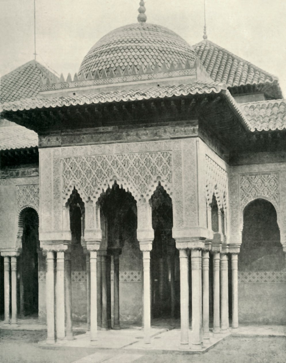 लायंस के दरबार में मंदिर, 1907। द्वारा अज्ञात