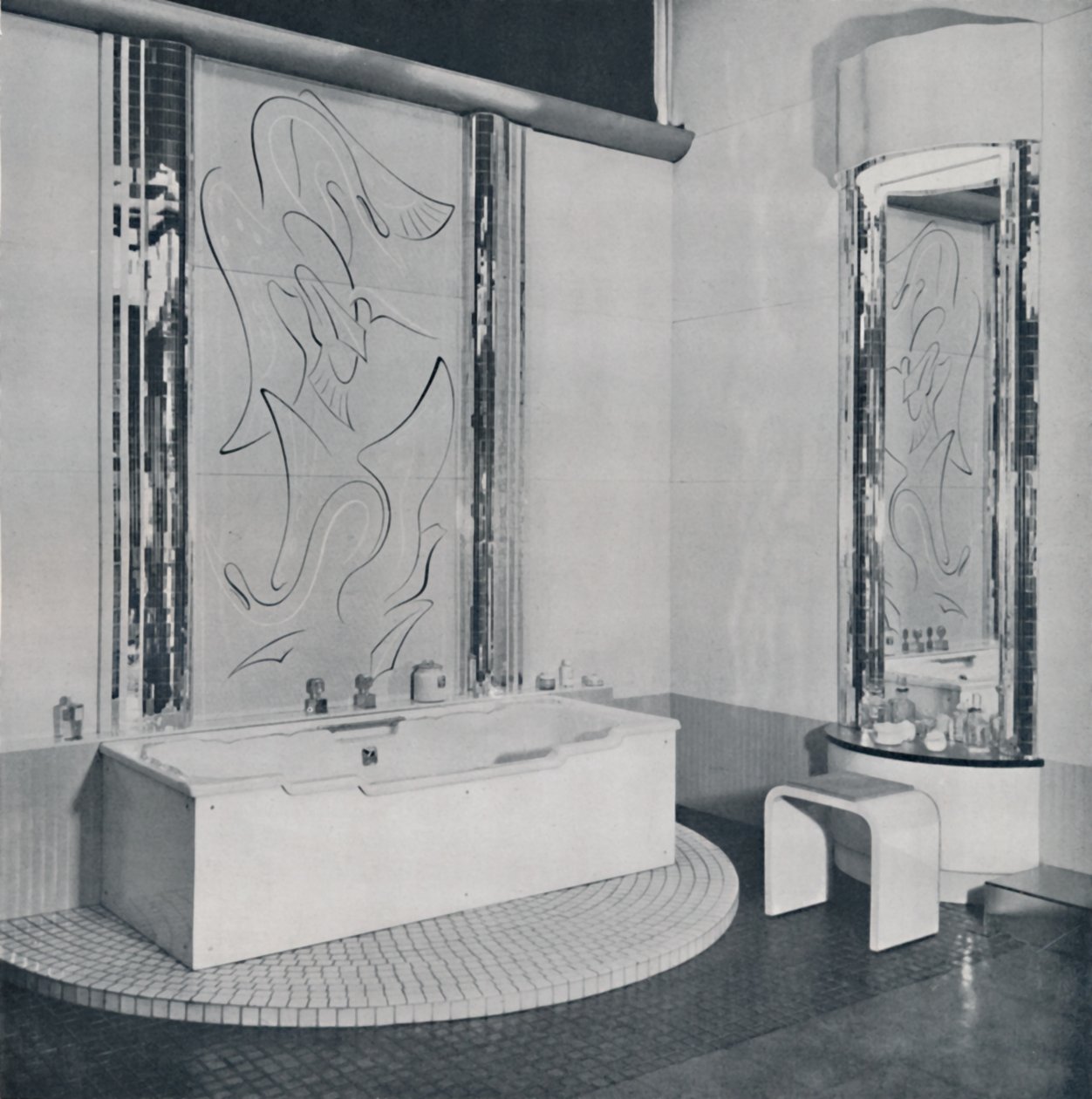 द बाथ रूम, 1940 द्वारा अज्ञात
