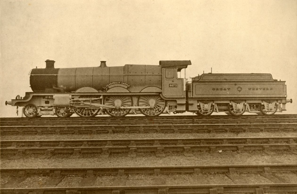 कैर्फ़िली कैसल 4-6-0, ग्रेट वेस्टर्न रेलवे, 1930। द्वारा अज्ञात