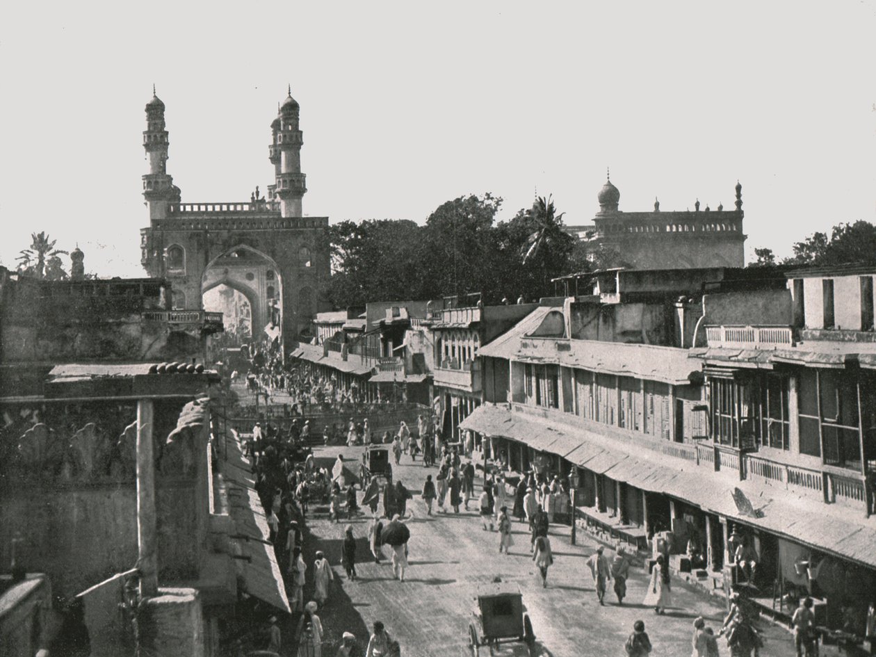 द चार मीनार, हैदराबाद, भारत, 1895। द्वारा अज्ञात