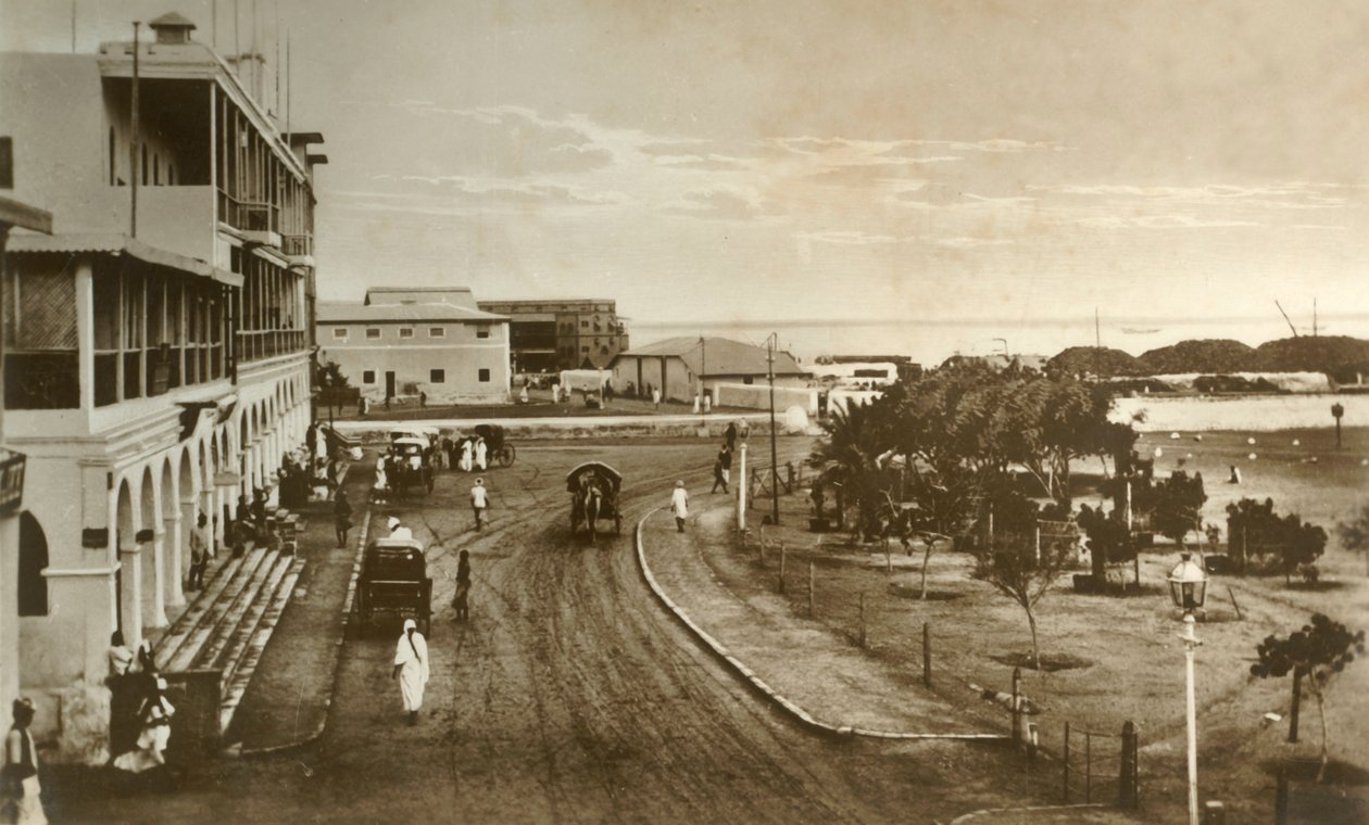 द क्रिसेंट, एडन, c1918-c1939। द्वारा अज्ञात
