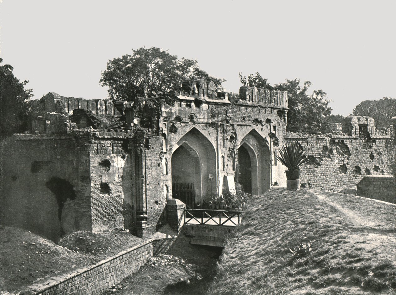 कश्मीरी गेट, दिल्ली, भारत, 1895। द्वारा अज्ञात