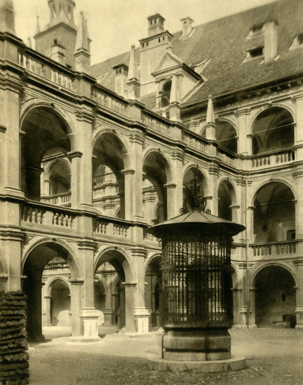 द लैंडहाउस, ग्राज़, ऑस्ट्रिया, c1935। द्वारा अज्ञात