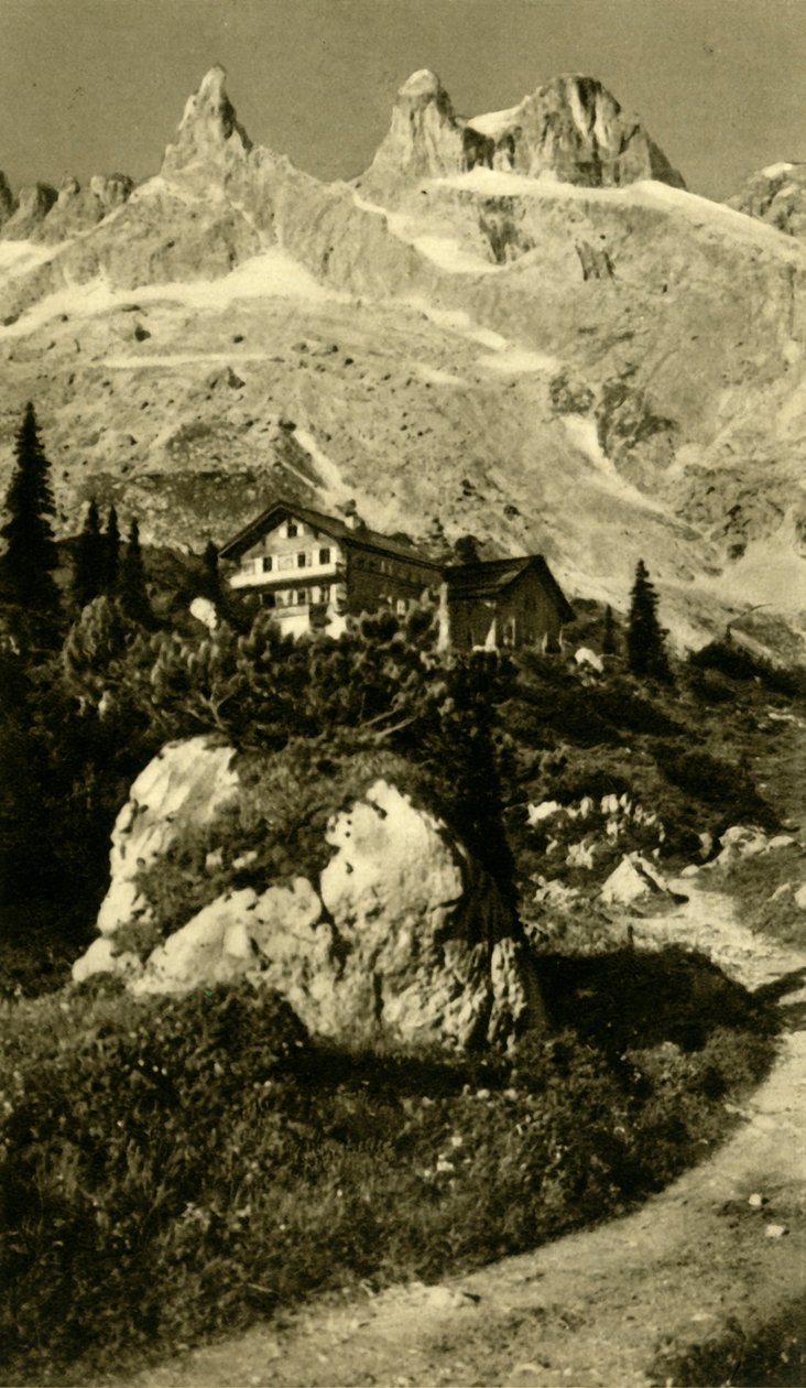 लिंडौएर हुटे, थ्री टावर्स के पैर में ऑस्ट्रिया, c1935। द्वारा अज्ञात