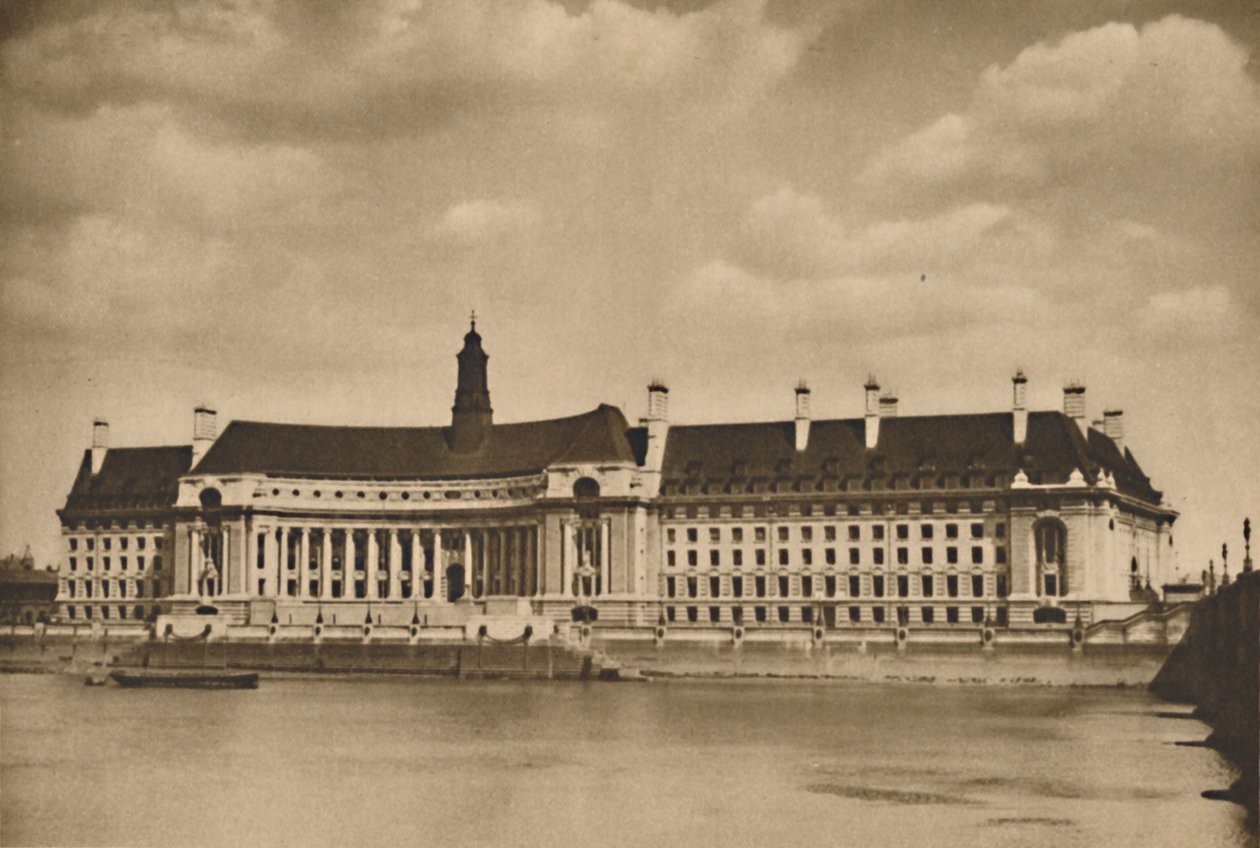 टेम्स पर नया पैलेस जो लंदन काउंटी काउंसिल का मुख्यालय है, c1935। द्वारा अज्ञात