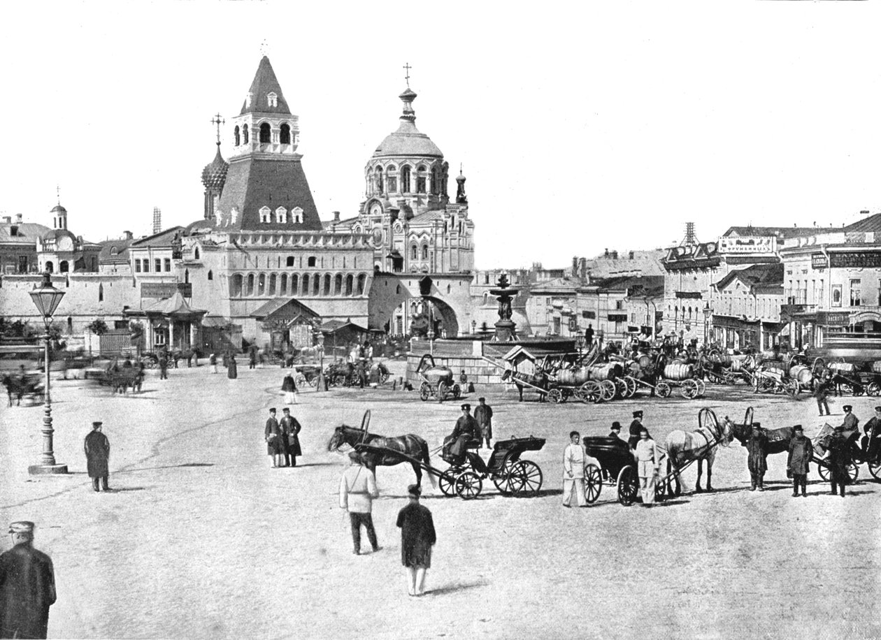 1895 में रूस के मास्को के लुब्यंका स्क्वायर पर निकोलेयेव्स्की फाउंटेन। द्वारा अज्ञात