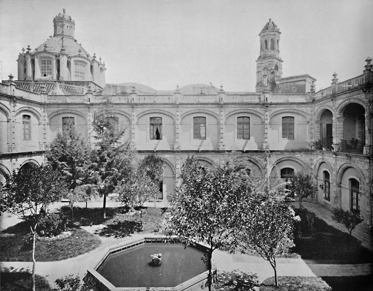 ओल्ड सैन हिपोलिटो कॉन्वेंट, सिटी ऑफ़ मैक्सिको, c1897। द्वारा अज्ञात