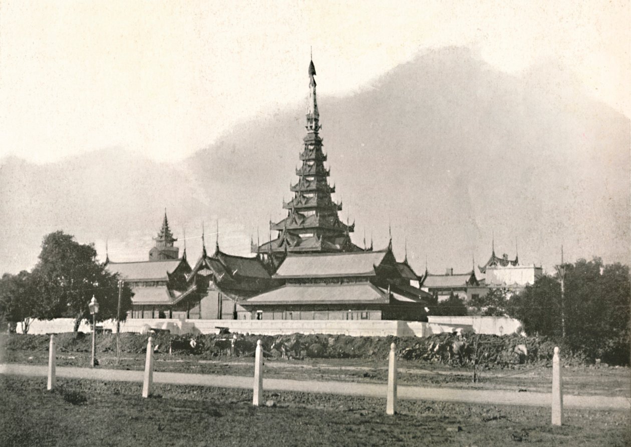 द पैलेस, मांडले, 1900। द्वारा अज्ञात