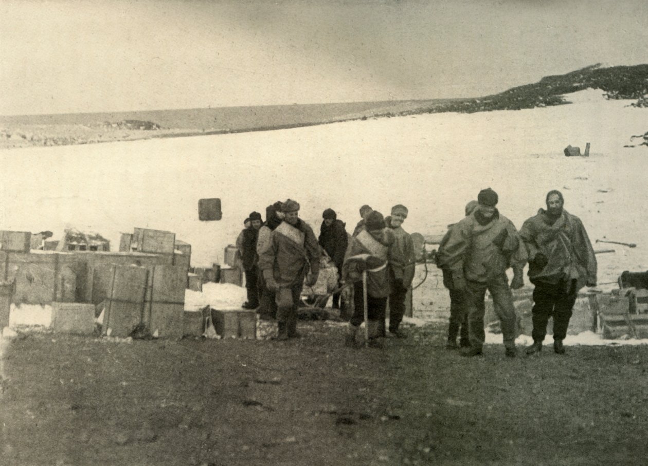 द पार्टी जो आरोही माउंट एरेबस द हट को छोड़ कर, 1908, 1909। द्वारा अज्ञात
