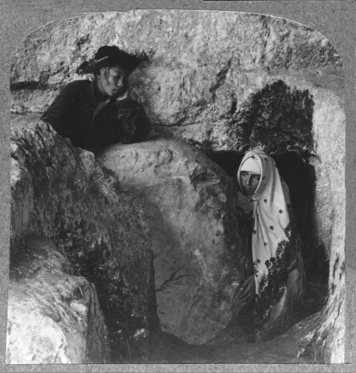 मसीह का मकबरा, स्टोन, लुढ़का दूर दिखा, c1900 द्वारा अज्ञात