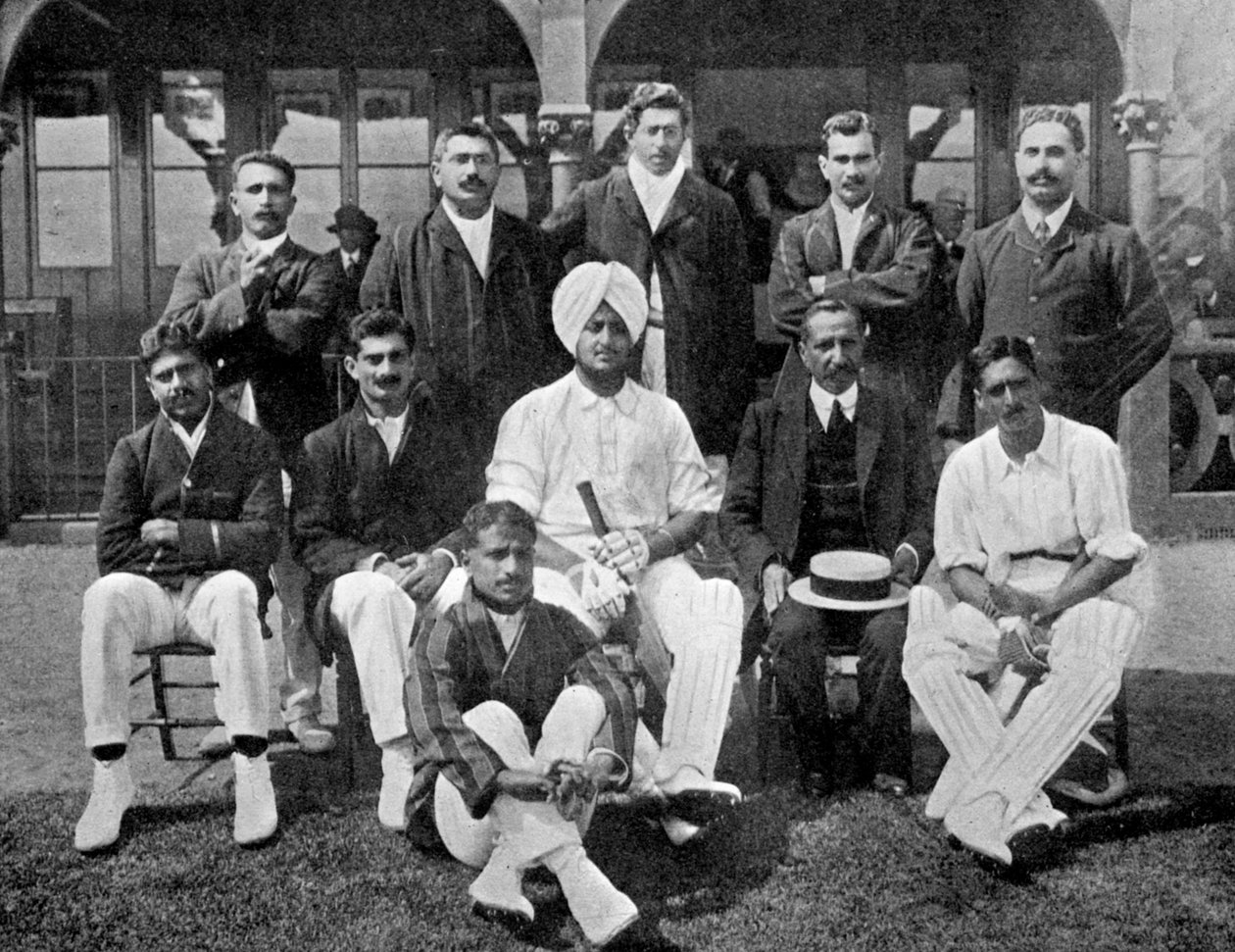 1911 1912 की अखिल भारतीय क्रिकेट टीम द्वारा अज्ञात