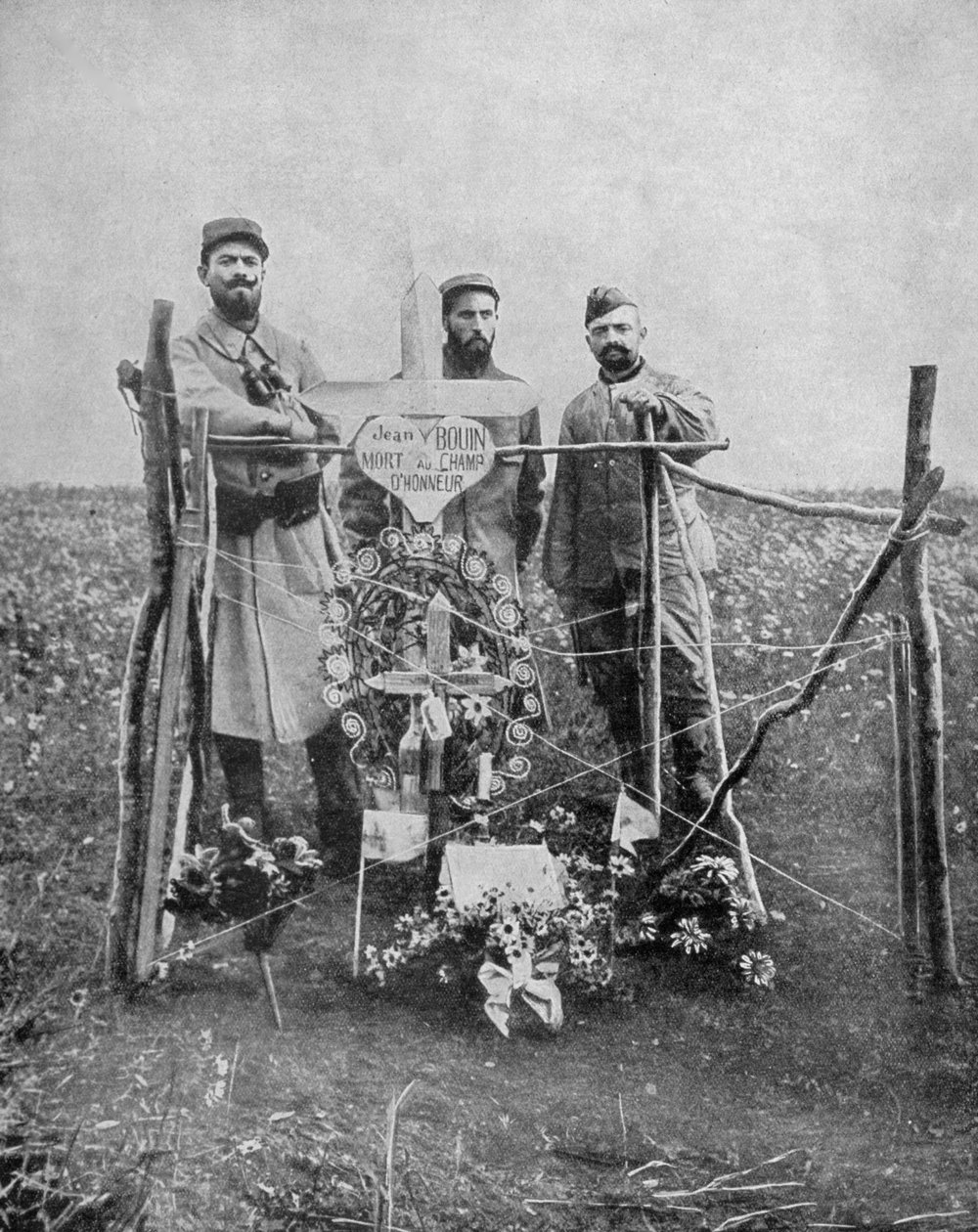 सार्जेंट जीन बौइन की कब्र, फ्रांसीसी सैनिक, फ्रांस, प्रथम विश्व युद्ध, 1915 द्वारा अज्ञात