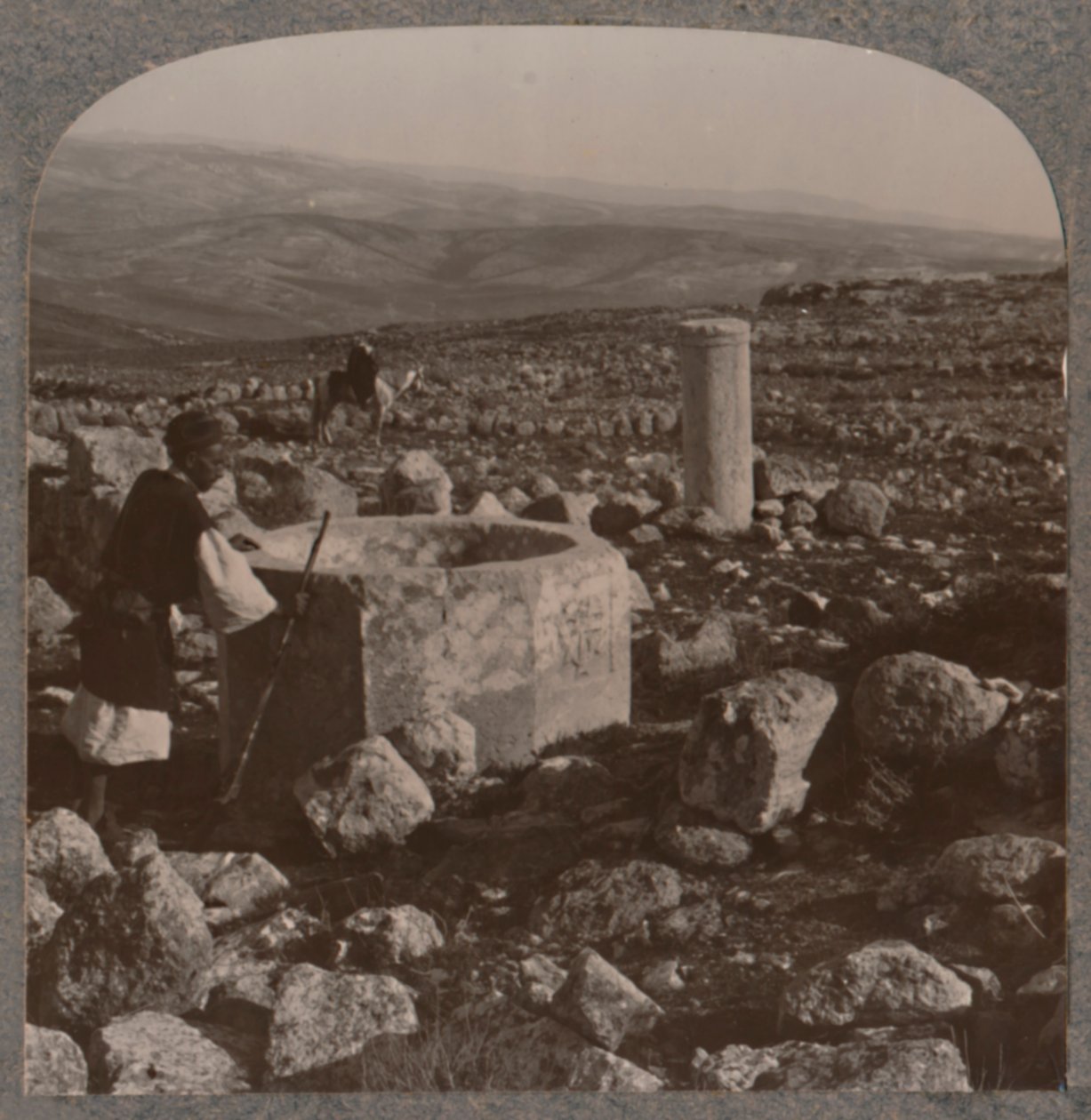 टेको का खंडहर, c1900 द्वारा अज्ञात