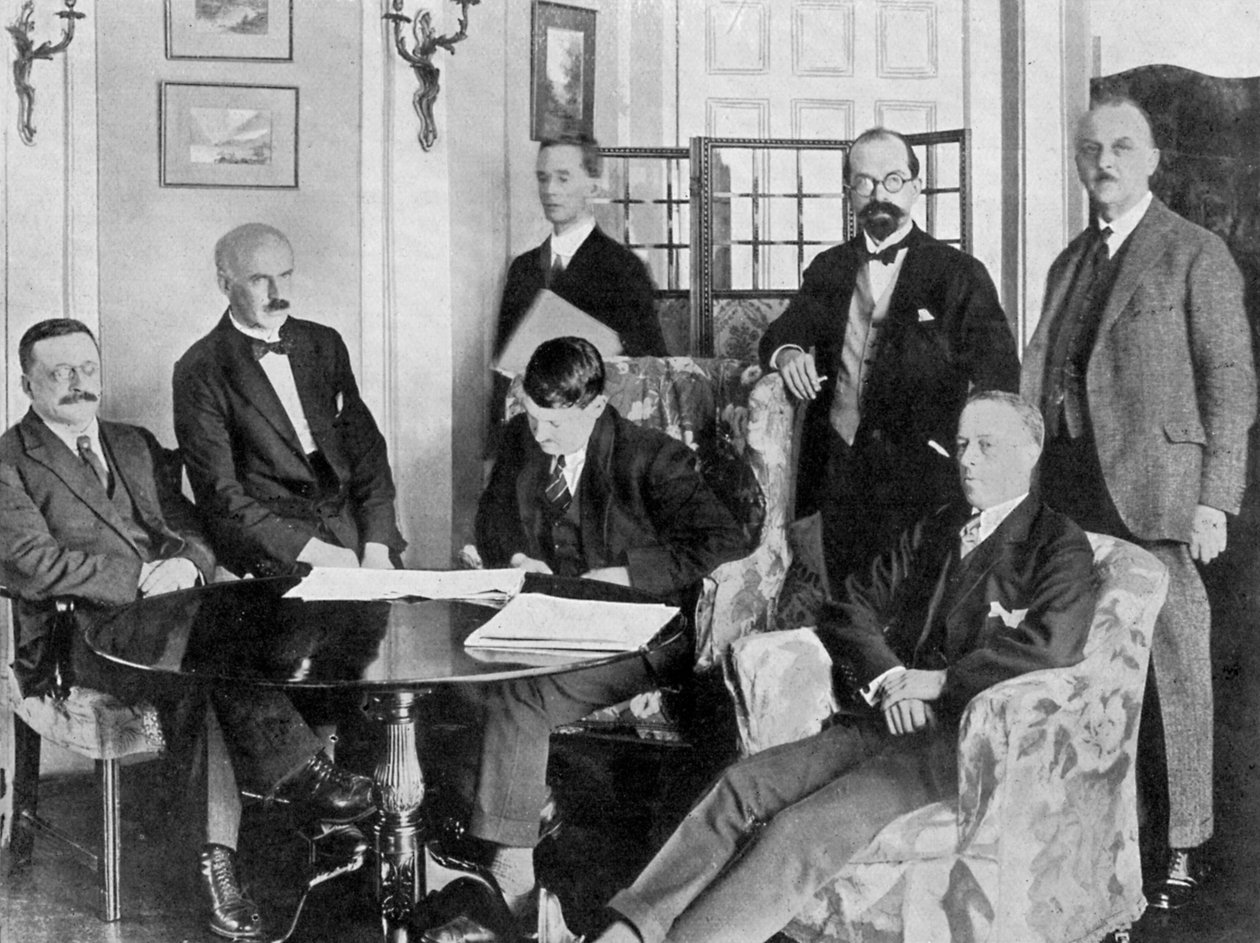 संधि निर्माताओं, 6 दिसंबर 1921 द्वारा अज्ञात