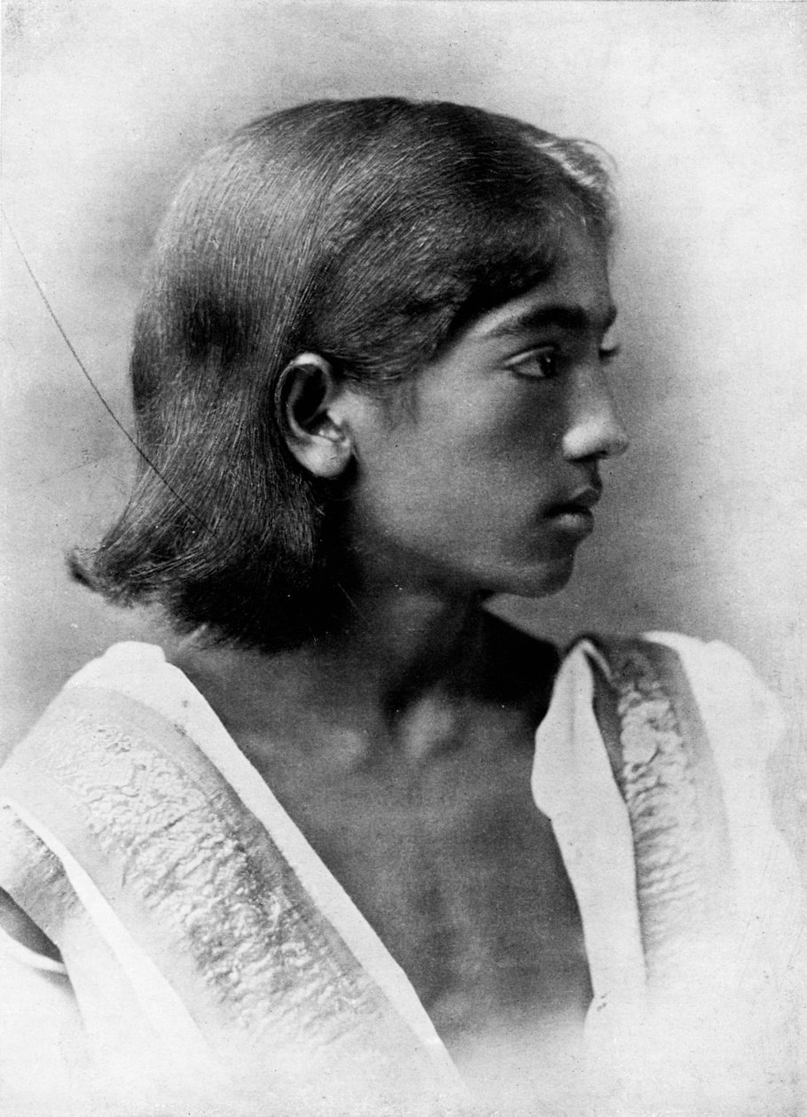 यह जे। कृष्णमूर्ति की फोटो है, c1911, 1911 द्वारा अज्ञात