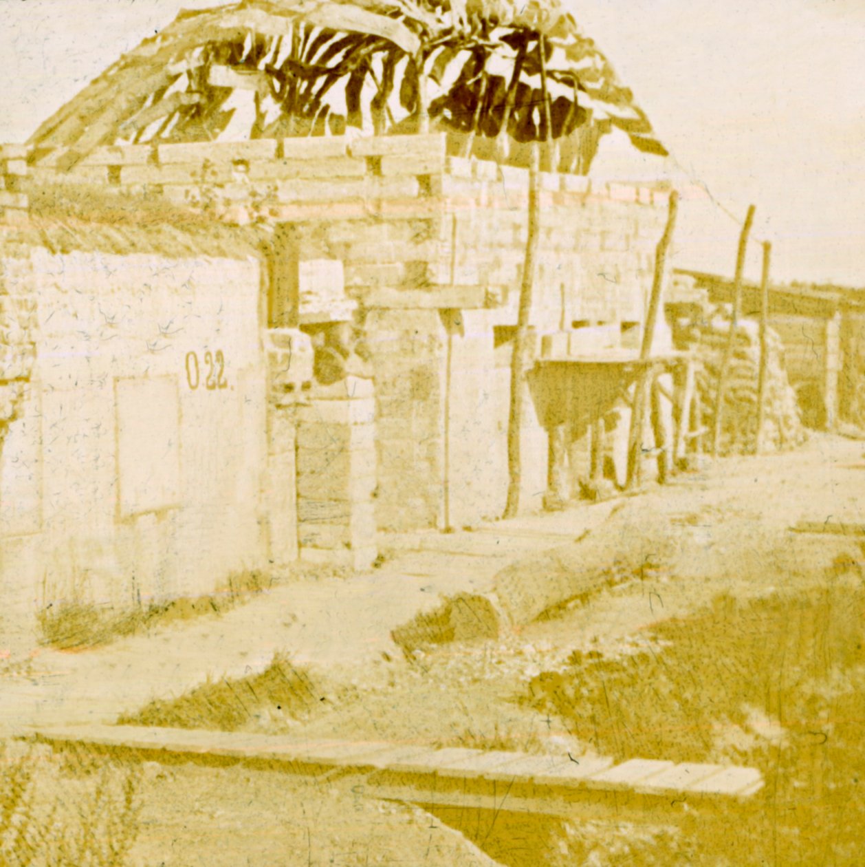 ट्रेंच, पेरविज, फ्लैंडर्स, बेल्जियम, c1914-c1918 द्वारा अज्ञात