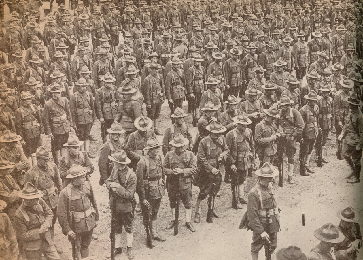 15 अगस्त, 1917 को लंदन के माध्यम से मार्च से पहले संयुक्त राज्य अमेरिका की परेड, जब वे थे द्वारा अज्ञात