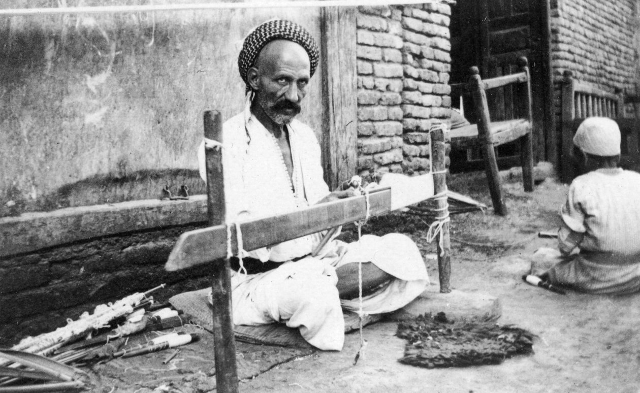 वीवर, मुट्रा, 1917 द्वारा अज्ञात