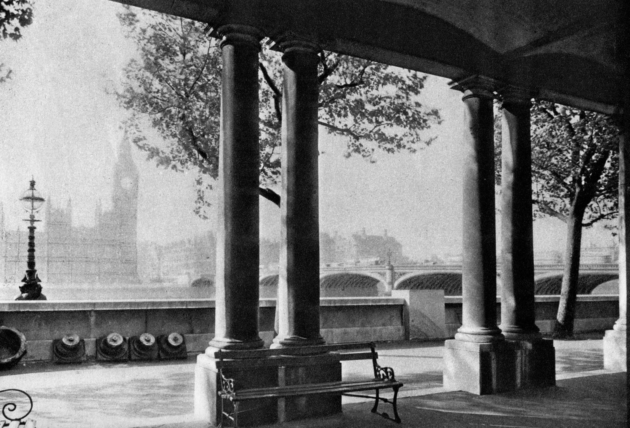 वेस्टमिंस्टर ब्रिज और बिग बेन, सेंट थॉमास अस्पताल की छत से, 1926-1927 द्वारा अज्ञात