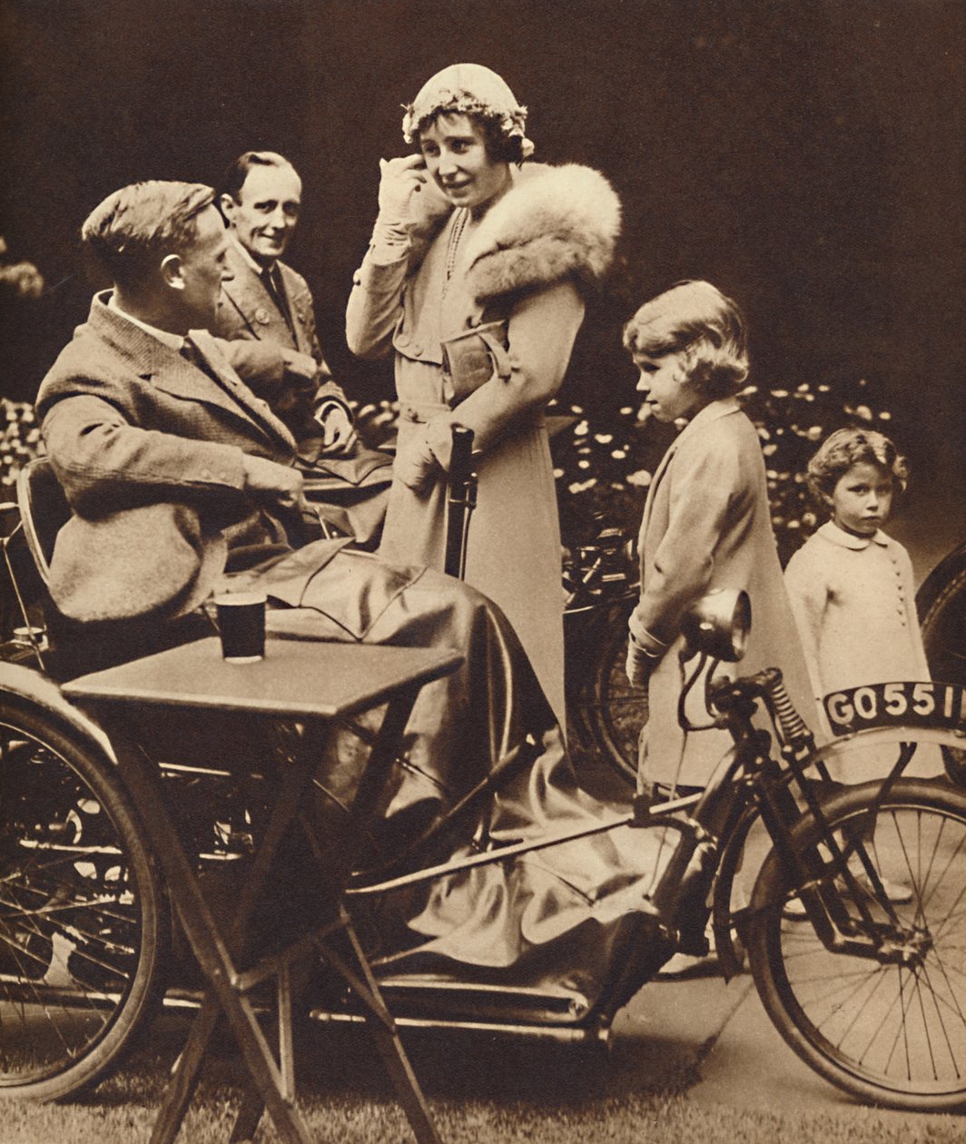 विकलांग पूर्व सैनिकों के साथ, c1936, 1937 द्वारा अज्ञात