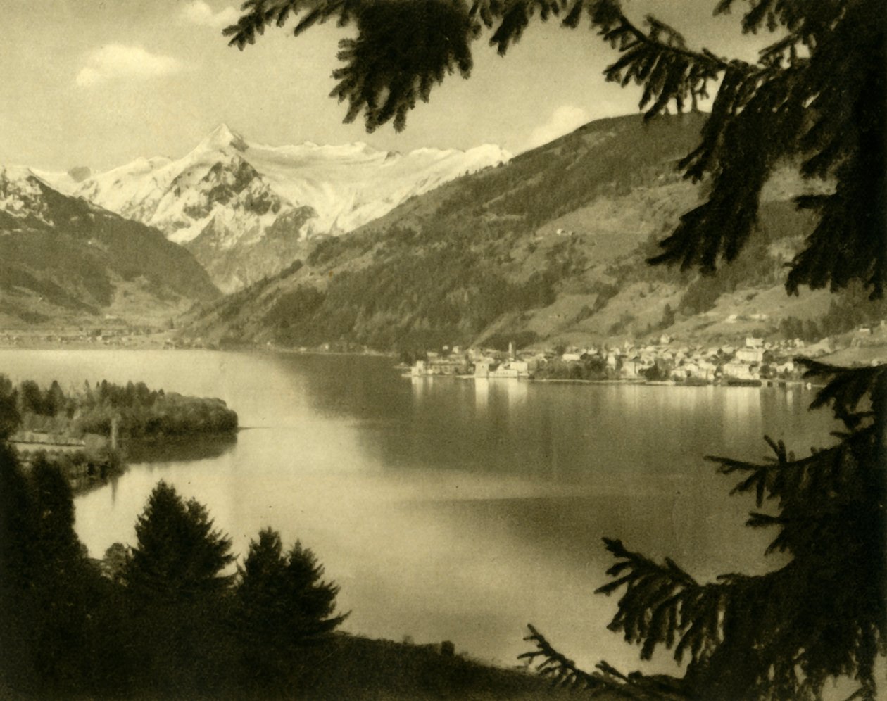 ज़ेल हूँ सी, ऑस्ट्रिया, c1935। द्वारा अज्ञात
