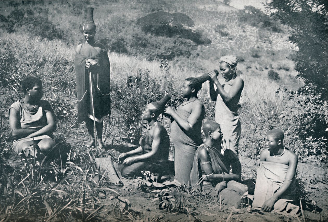 ज़ुलु बालिकाएँ, 1912 द्वारा अज्ञात