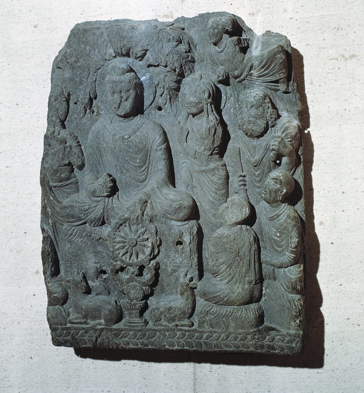 &39;द बुद्धा ऑफ द फ्यूचर&39;, या बोधिसत्व मैत्रेय की राहत, दूसरी शताब्दी ई। द्वारा अज्ञात अज्ञात