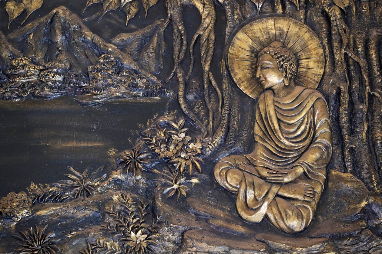 तिन्ह Xa Ngoc टिन बुद्ध मंदिर, शाक्यमुनि बुद्ध बोधि वृक्ष, दलात, वियतनाम में ध्यान मुद्रा में बैठे द्वारा अज्ञात अज्ञात