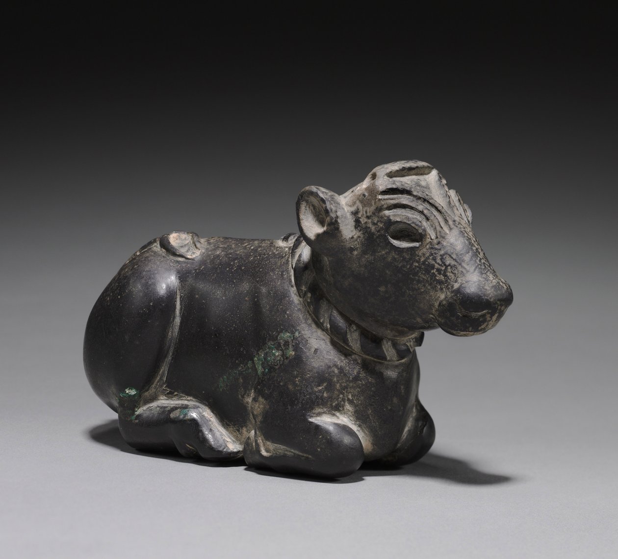 बुल कल्फ़ पोल्माउंट, c.2700 ई.पू. द्वारा अज्ञात