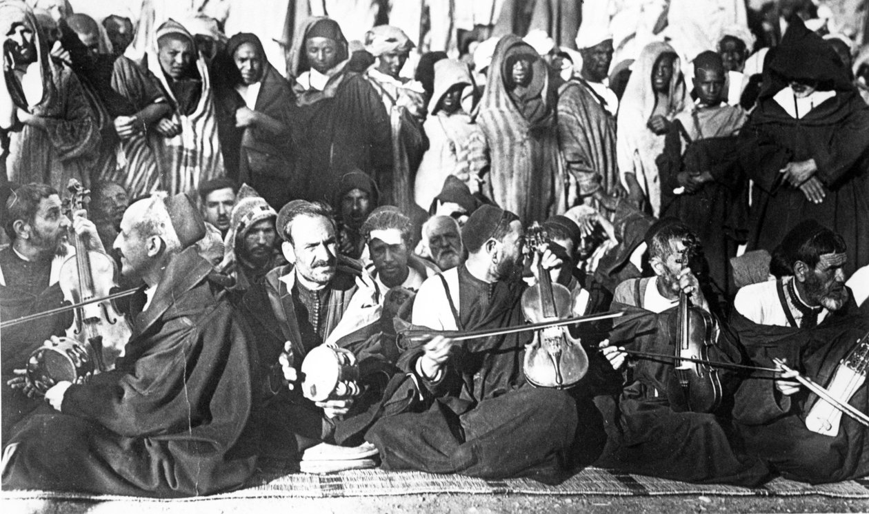 मोरक्को में यहूदी संगीतकार, c.1900 (फोटोलिथो) द्वारा अज्ञात