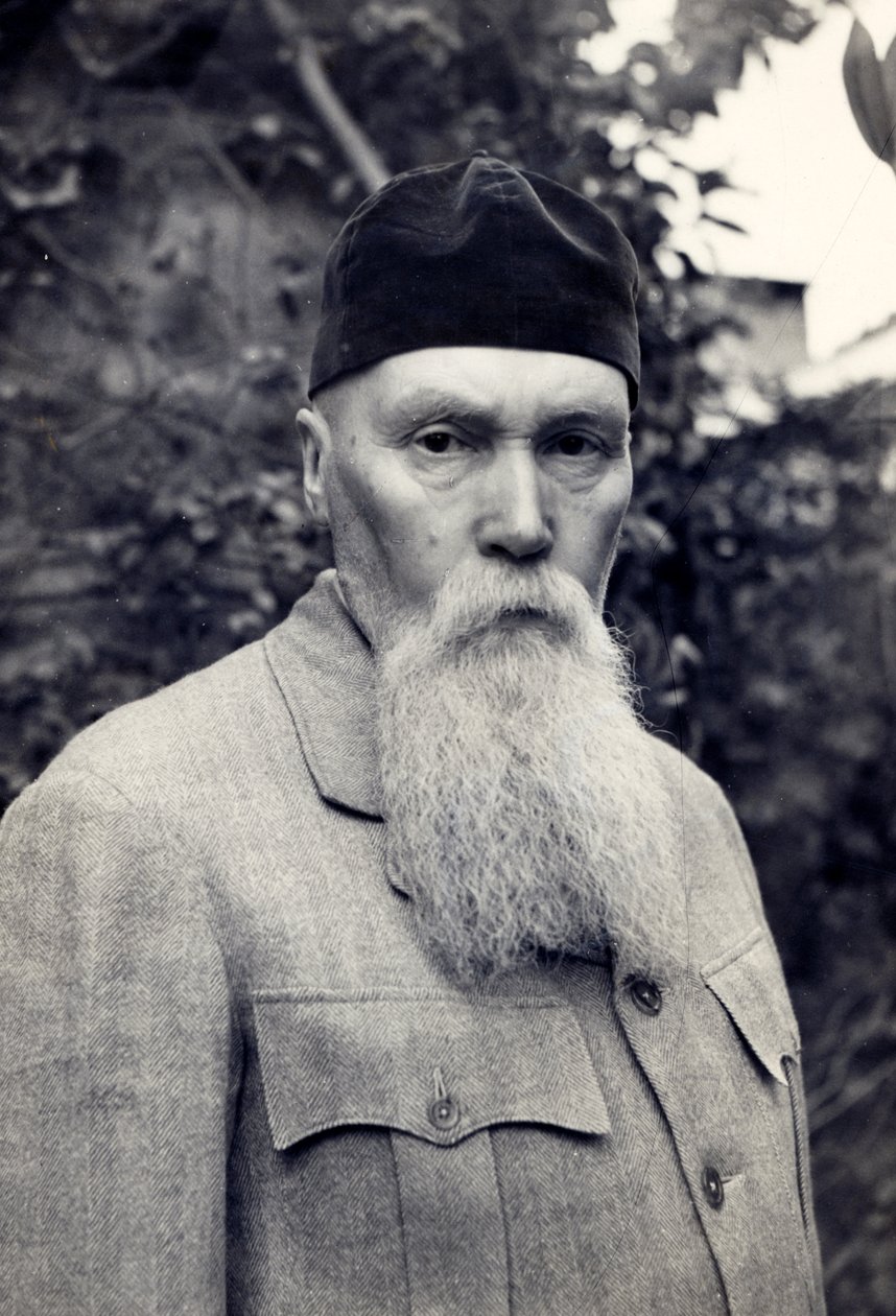 Nicholas Roerich, Naggar, India, c.1936-42 (b/w photo) द्वारा अज्ञात