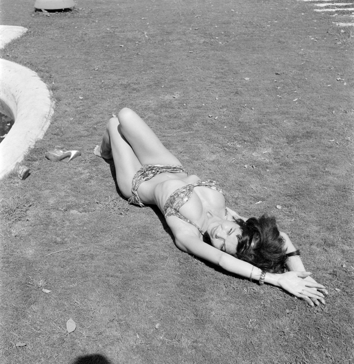 वेनिस लीडो में अभिनेत्री लाया राकी - 1961 द्वारा अज्ञात