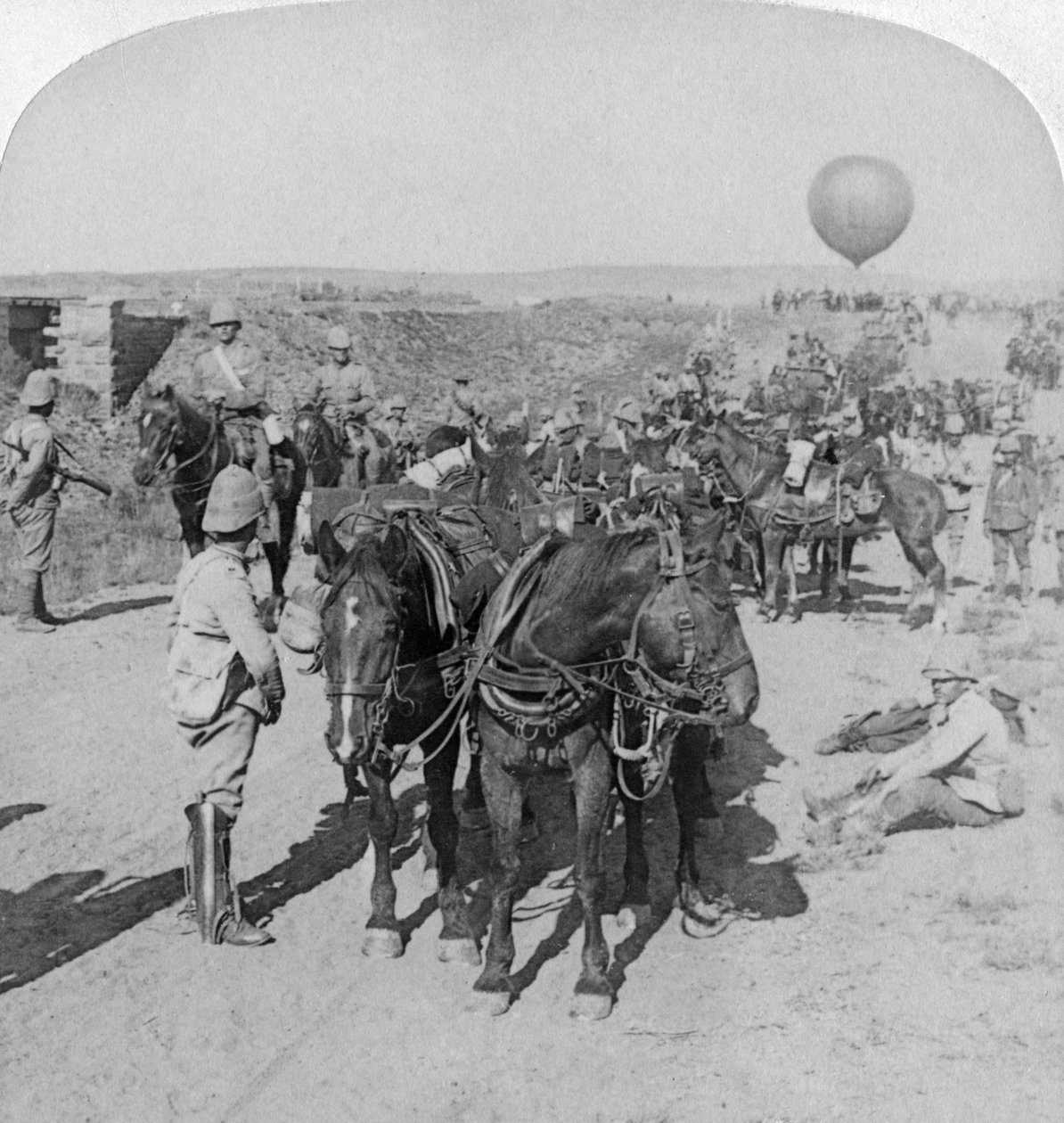 84 वीं बैटरी और बैलून कोर, बोअर वार, दक्षिण अफ्रीका, 1901। द्वारा अंडरवुड और अंडरवुड