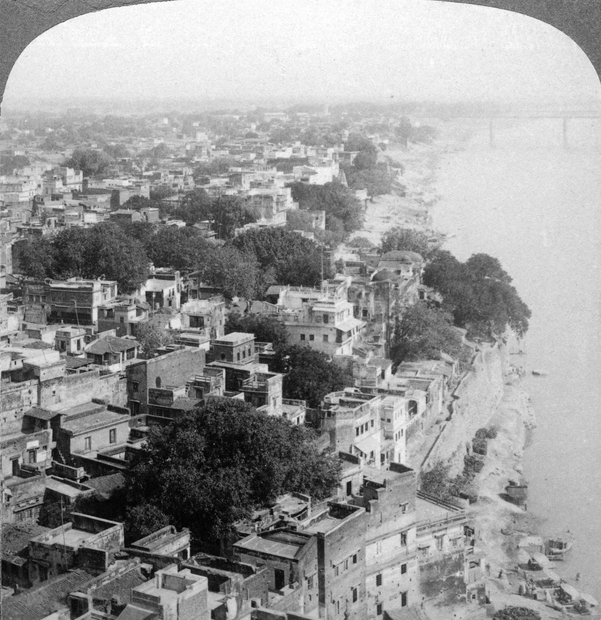 बनारस वाराणसी, भारत, 1903। द्वारा अंडरवुड और अंडरवुड