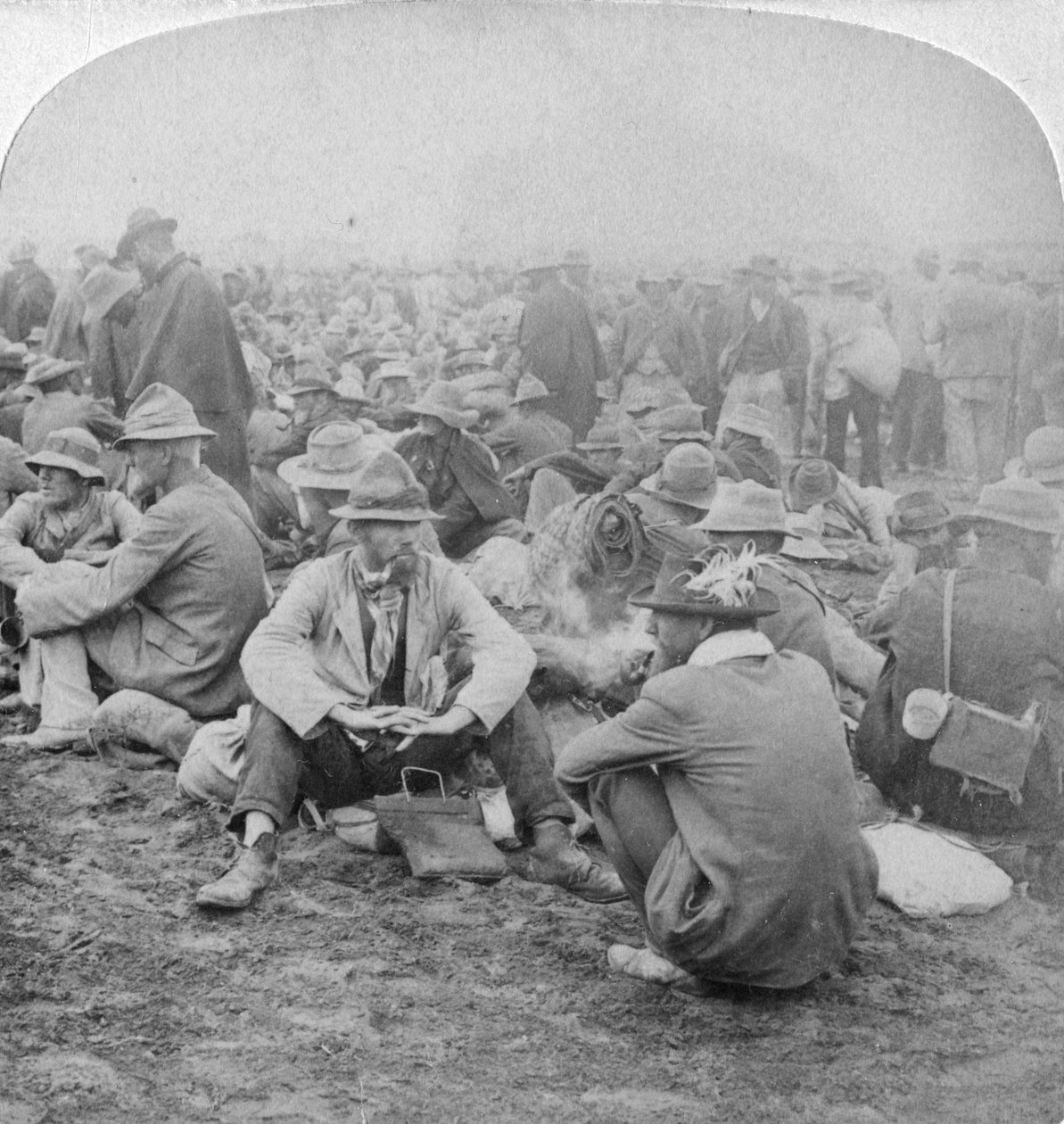 दक्षिण अफ्रीका, द्वितीय बोअर युद्ध, 1900 के बोअर कैदी। द्वारा अंडरवुड और अंडरवुड