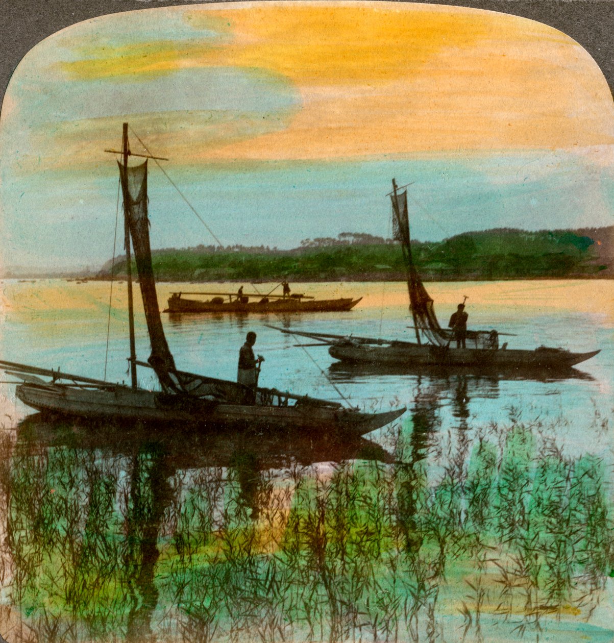 योकोहामा, जापान, 1904 के पास सूर्यास्त पर मछली पकड़ने की नाव। द्वारा अंडरवुड और अंडरवुड