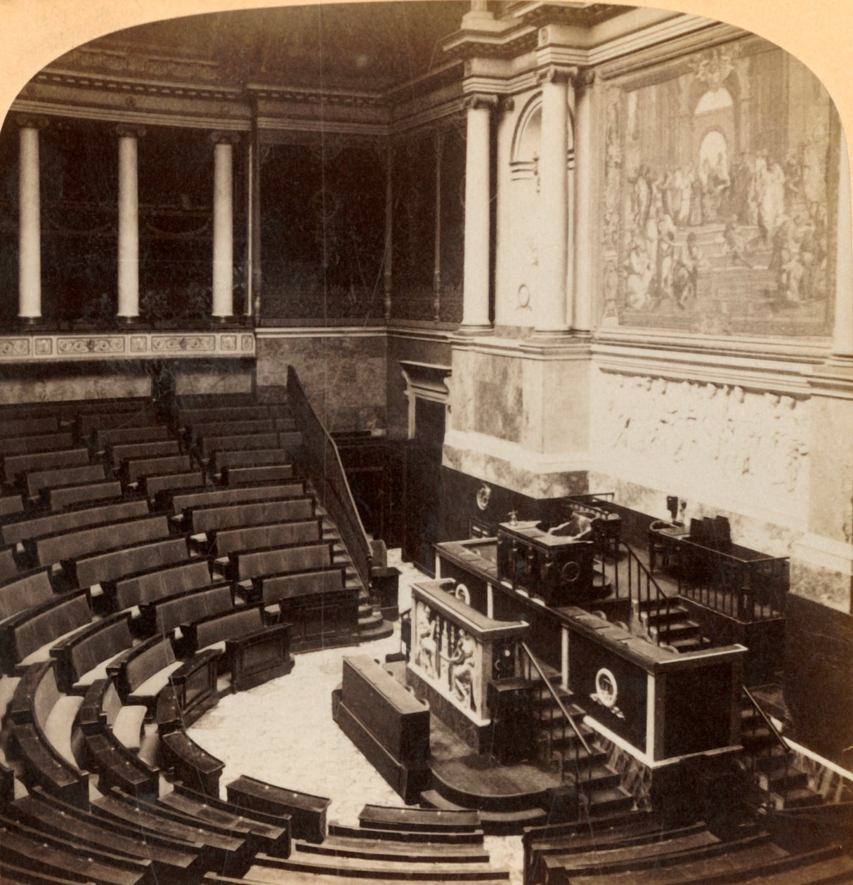 चैंबर ऑफ डेप्युटीज, पेरिस, फ्रांस, 1900 का इंटीरियर। द्वारा अंडरवुड और अंडरवुड