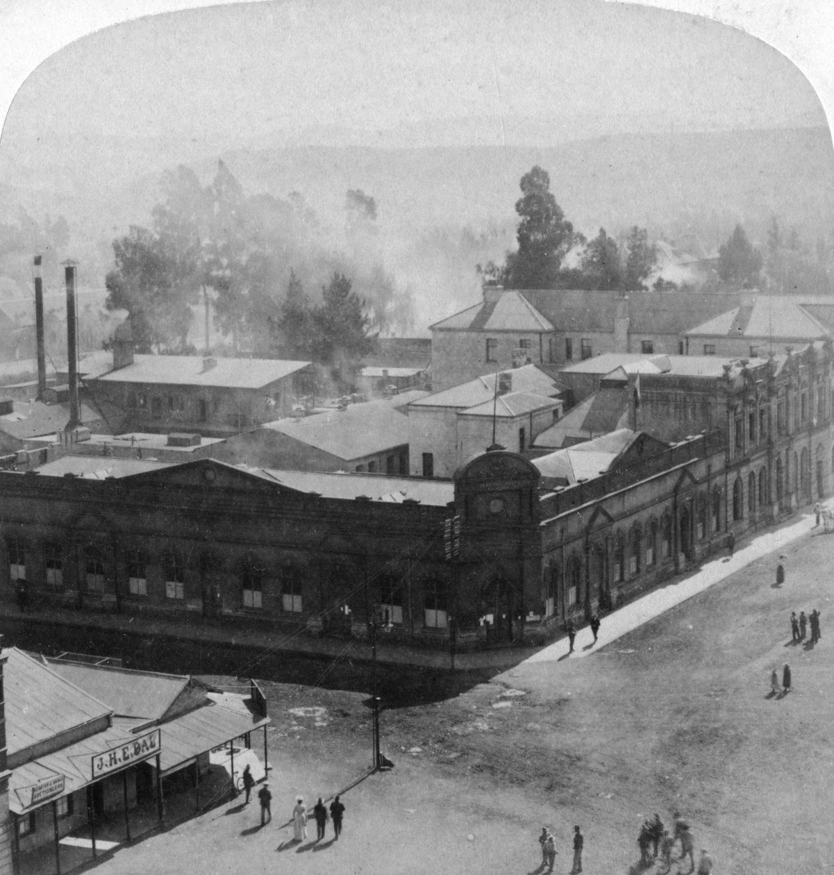 Daspoort Range, Pretoria, South Africa, 1901 को उत्तर-पश्चिम में देखना। द्वारा अंडरवुड और अंडरवुड